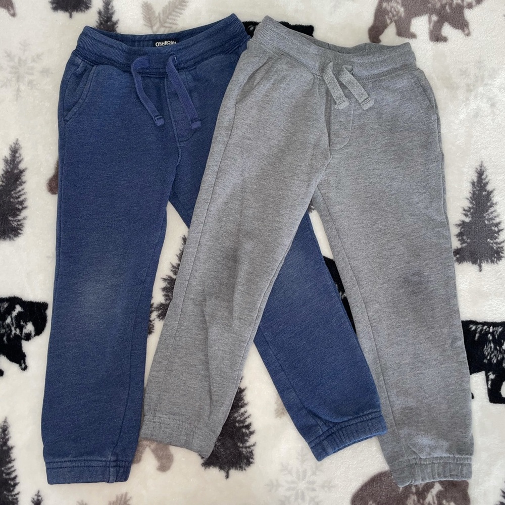 ❄️4T Sweatpants❄️